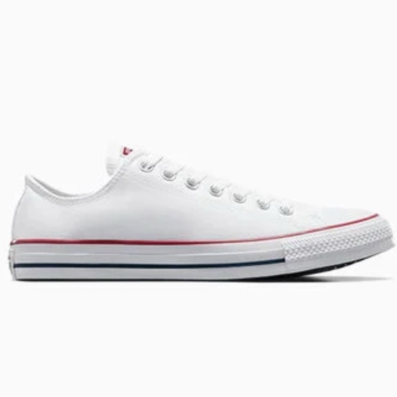 NIB Converse White Chuck Taylor All Star Canvas Low top sneaker size 10 - Picture 2 of 8